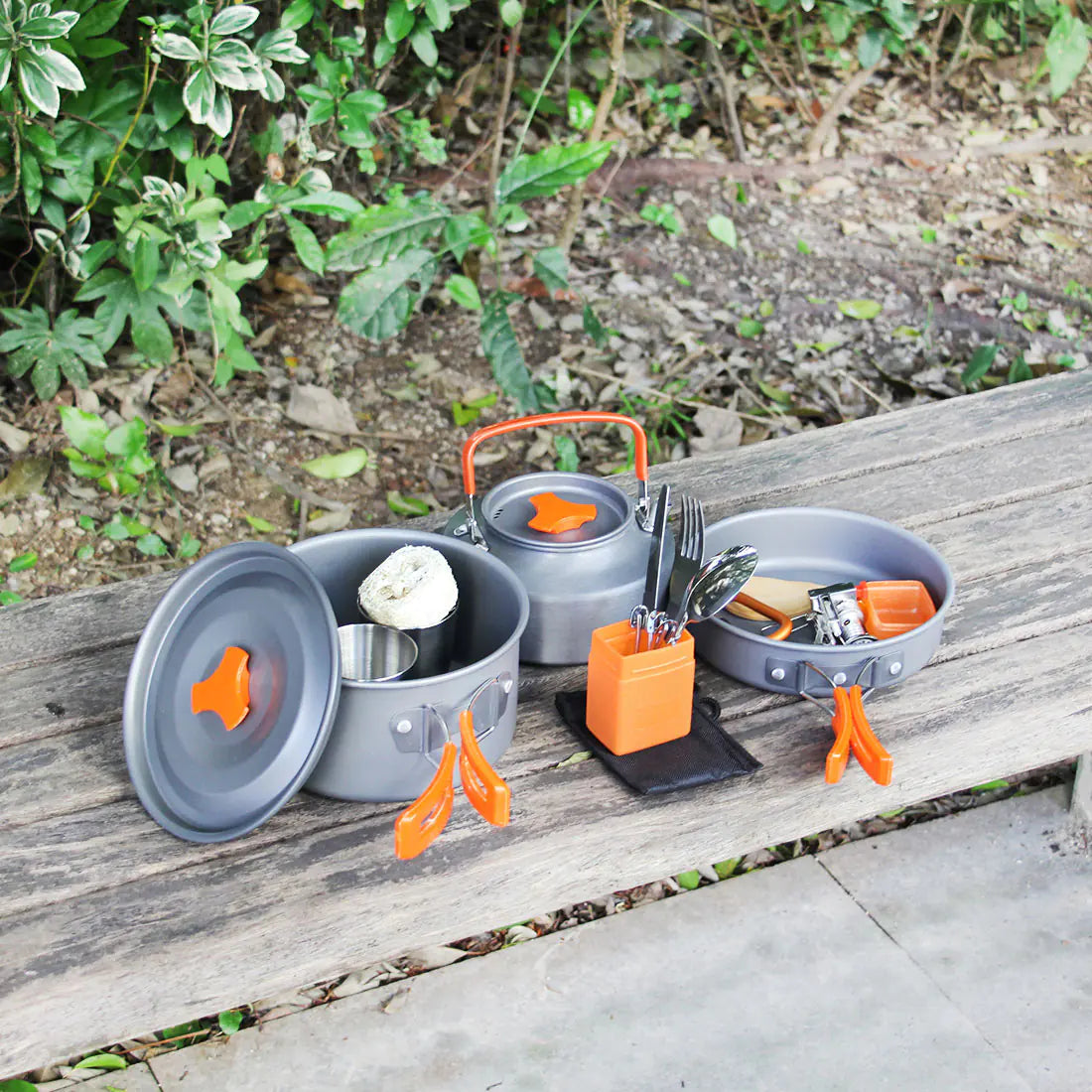 600 Outdoor Cooking Pot Set for Hiking and Camping